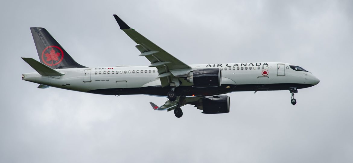 A220-300 Air Canada C-GJYI