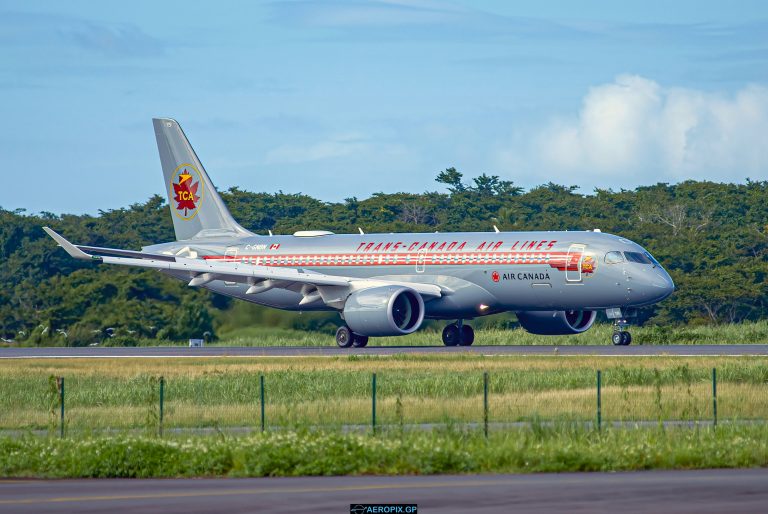 A220-300 Air Canada C-GNBN