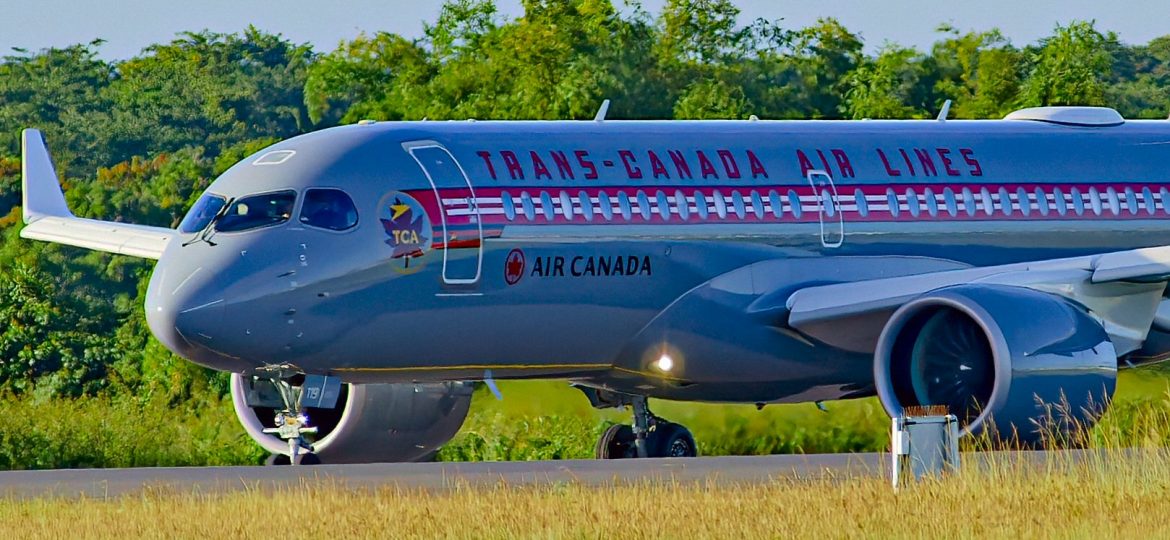 A220-300 Air Canada C-GNBN