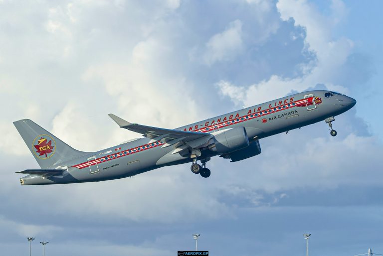 A220-300 Air Canada C-GNBN