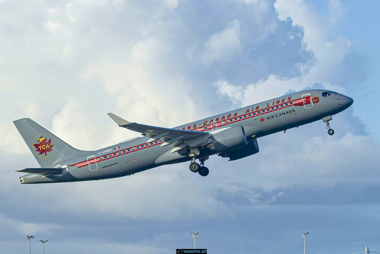 A220-300 Air Canada C-GNBN