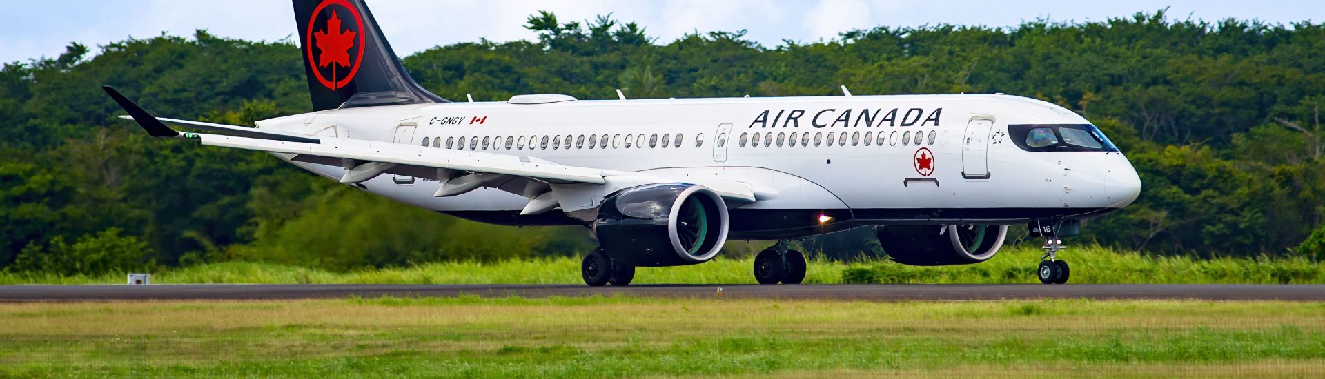A220-300 Air Canada C-GNGV
