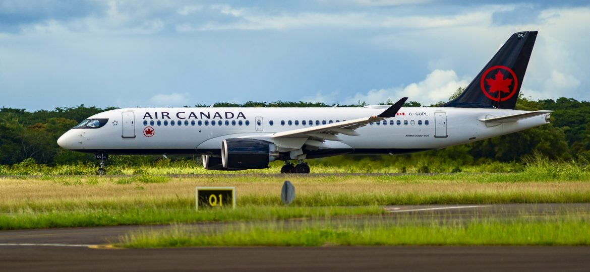 A220-300 Air Canada C-GUPK