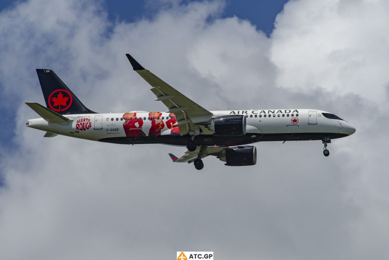 A220-300 Air Canada C-GVDP