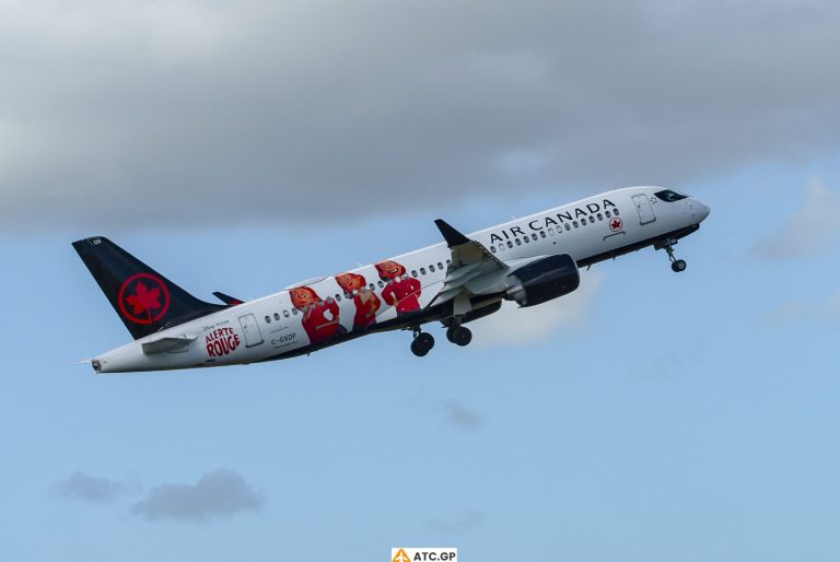 A220-300 Air Canada C-GVDP