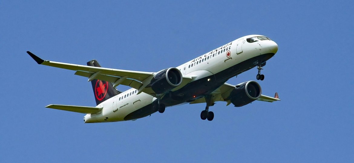 A220-300 Air Canada C-GVUH