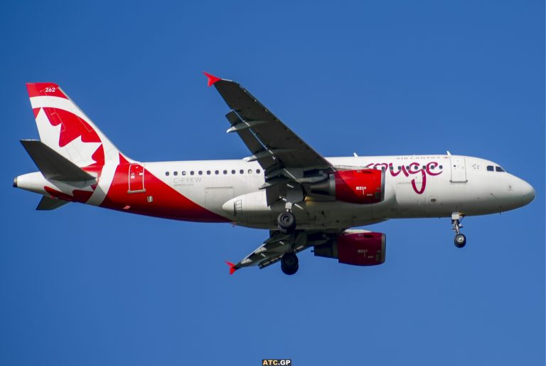 A319-100 Air Canbada Rouge C-FYKW