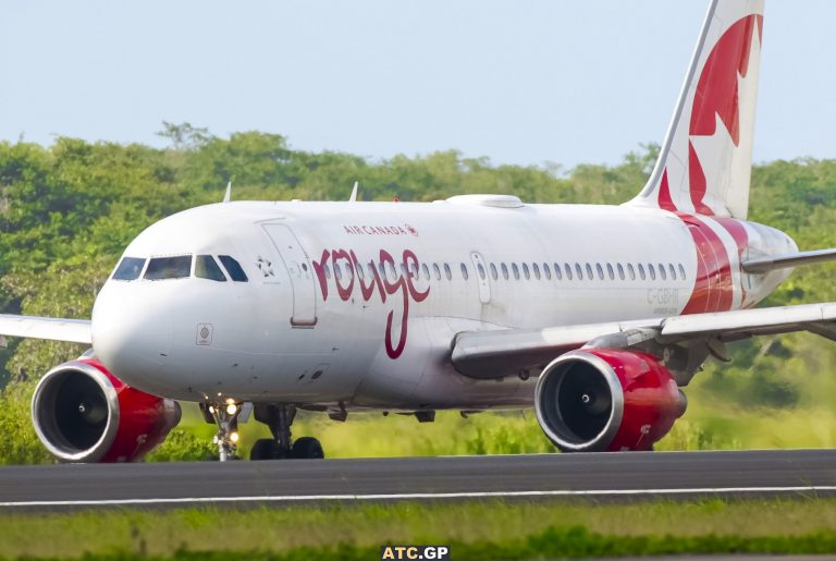 A319-100 Air Canada Rouge C-GBHR