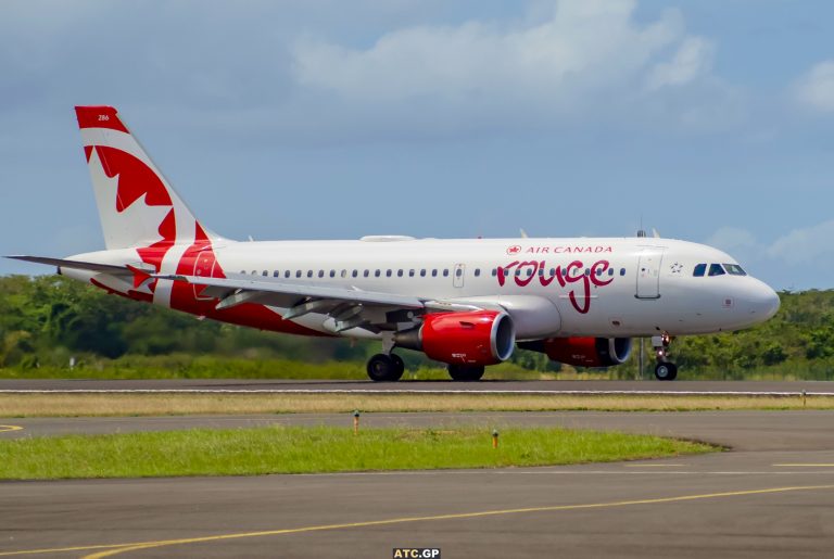 A319-100 Air Canada Rouge C-GITP