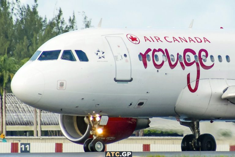 A319-100 Air Canada Rouge C-GITP
