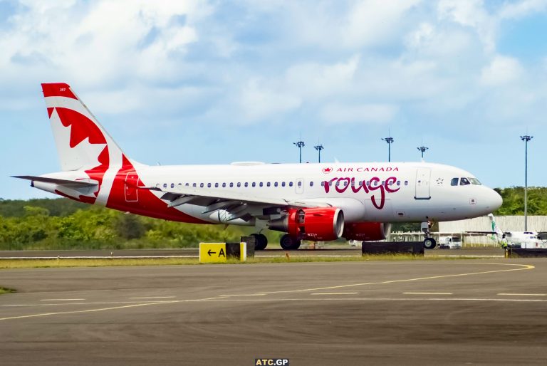 A319-100 Air Canada Rouge C-GITR