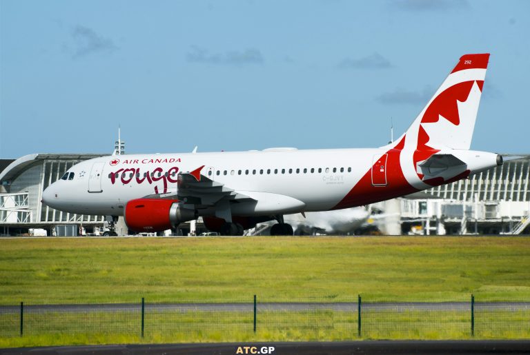 A319-100 Air Canada Rouge C-GJVY