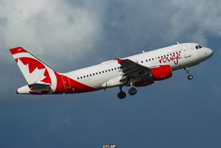 A319-100 Air Canada Rouge C-GSJB