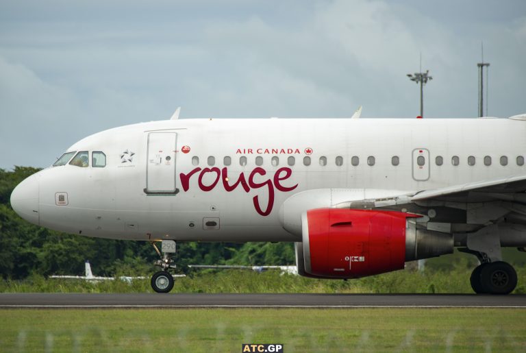 A319-100 Air Canada Rouge C-GSJB