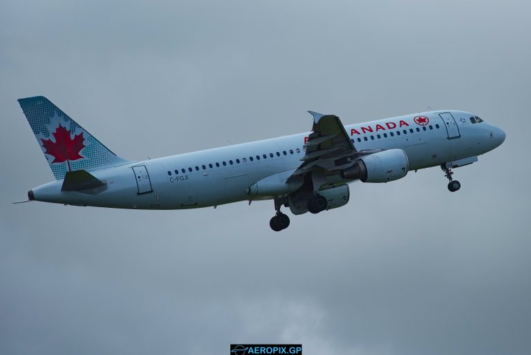A320-200 Air Canada C-FGJI
