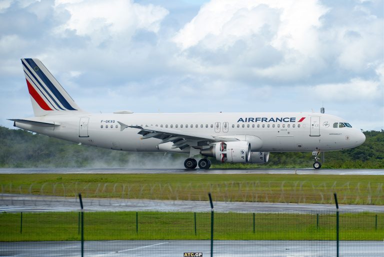 A320-200 Air France F-GKXQ