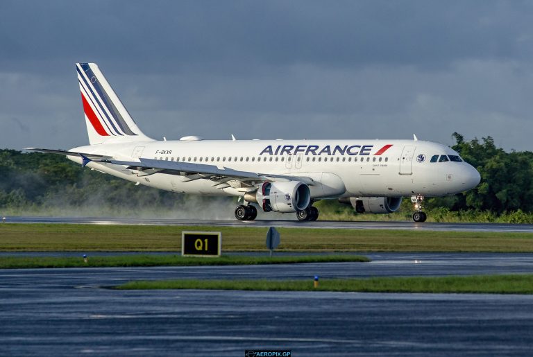 A320-200 Air France F-GKXR