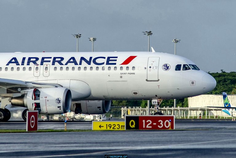 A320-200 Air France F-GKXR