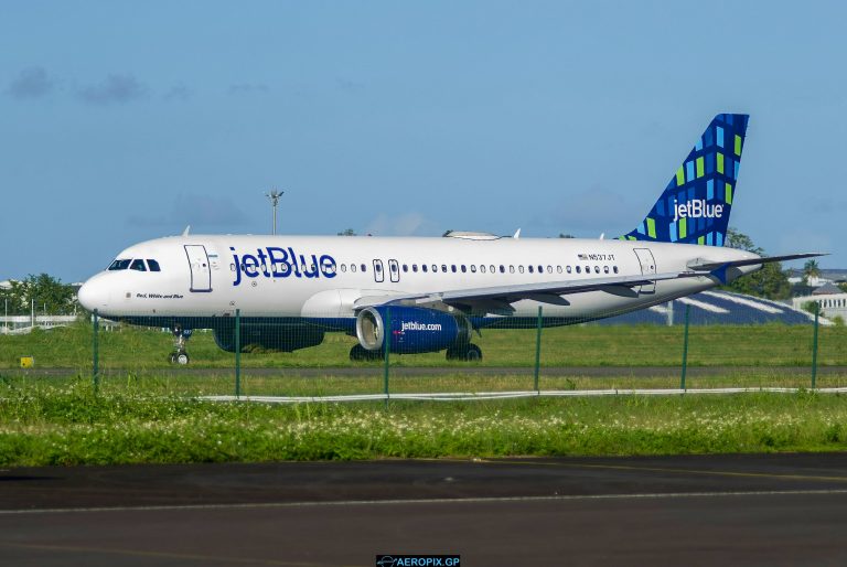 A320-200 JetBlue N537JT