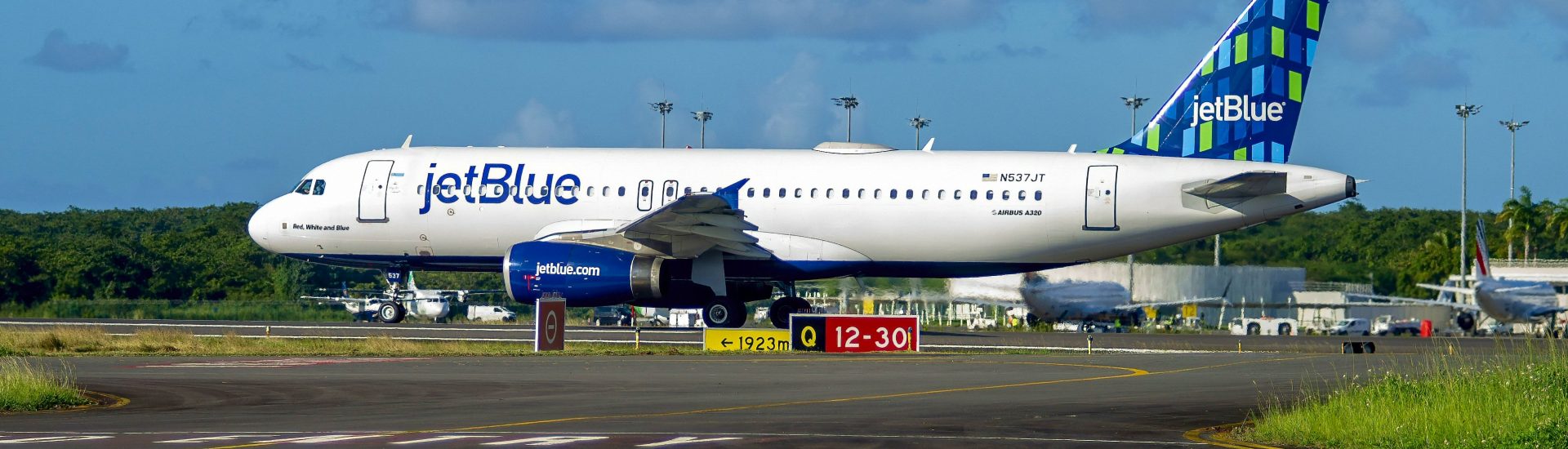 A320-200 JetBlue N537JT