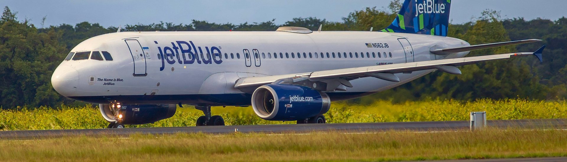 A320-200 JetBlue N562JB