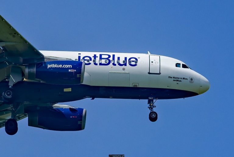 A320-200 JetBlue N562JB