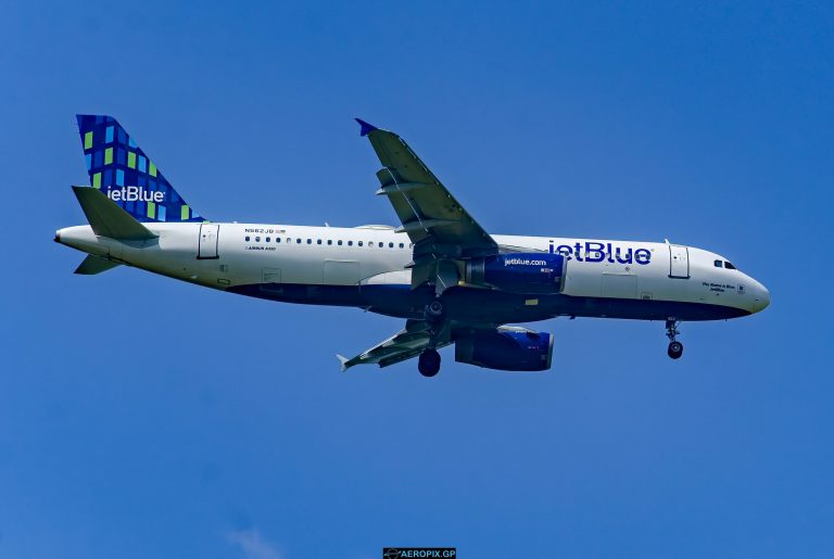 A320-200 JetBlue N562JB