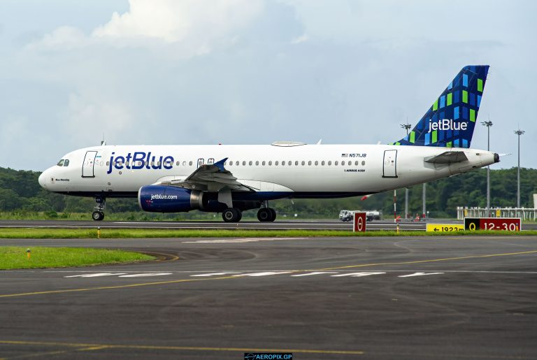 A320-200 JetBlue N571JB