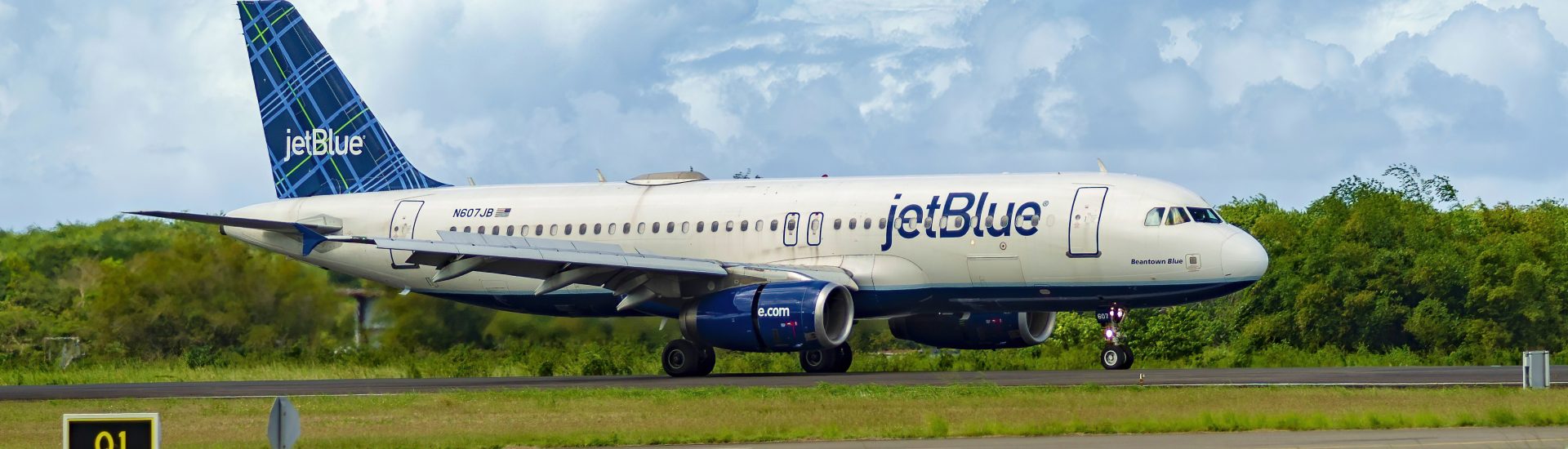 A320-200 JetBlue N607JB