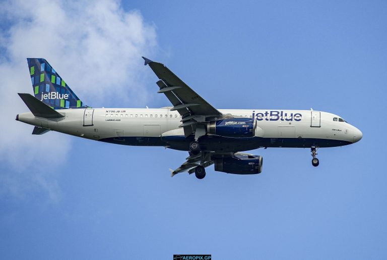 A320-200 JetBlue N796JB