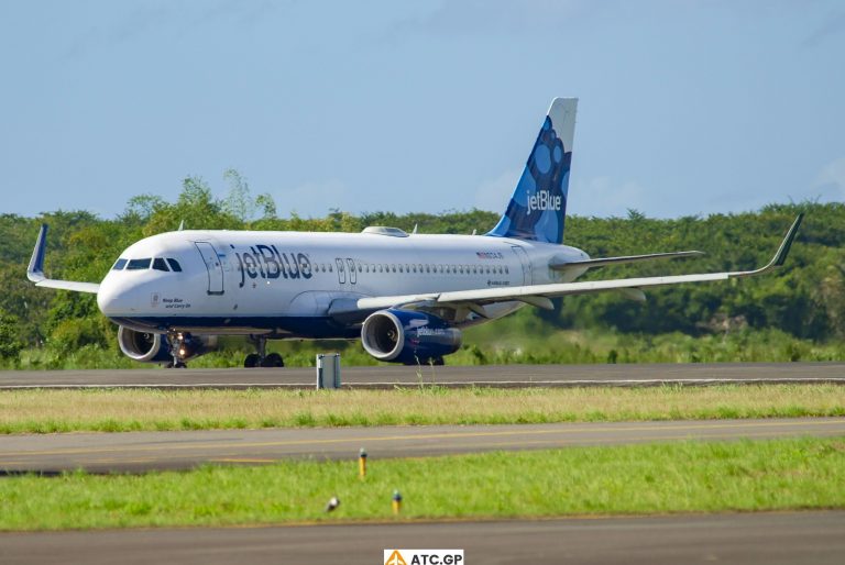 A320-200 jetBlue N834JB