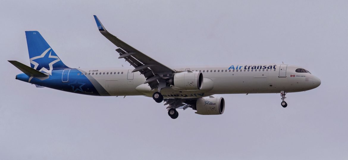 A321-200 Air Transat C-GOIR