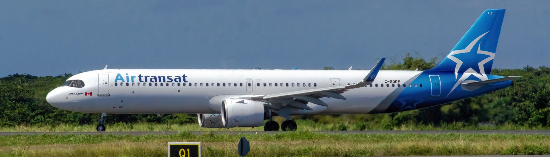 A321-200 Air Transat C-GOKF