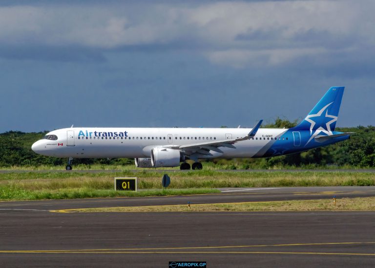 A321-200 Air Transat C-GOKF