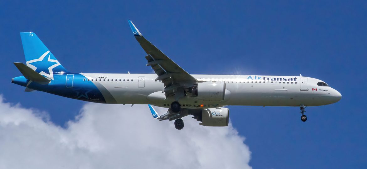 A321-200 Air Transat C-GOKG