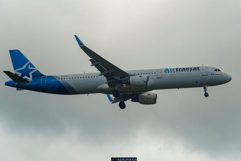 A321-200 Air Transat C-GTCY