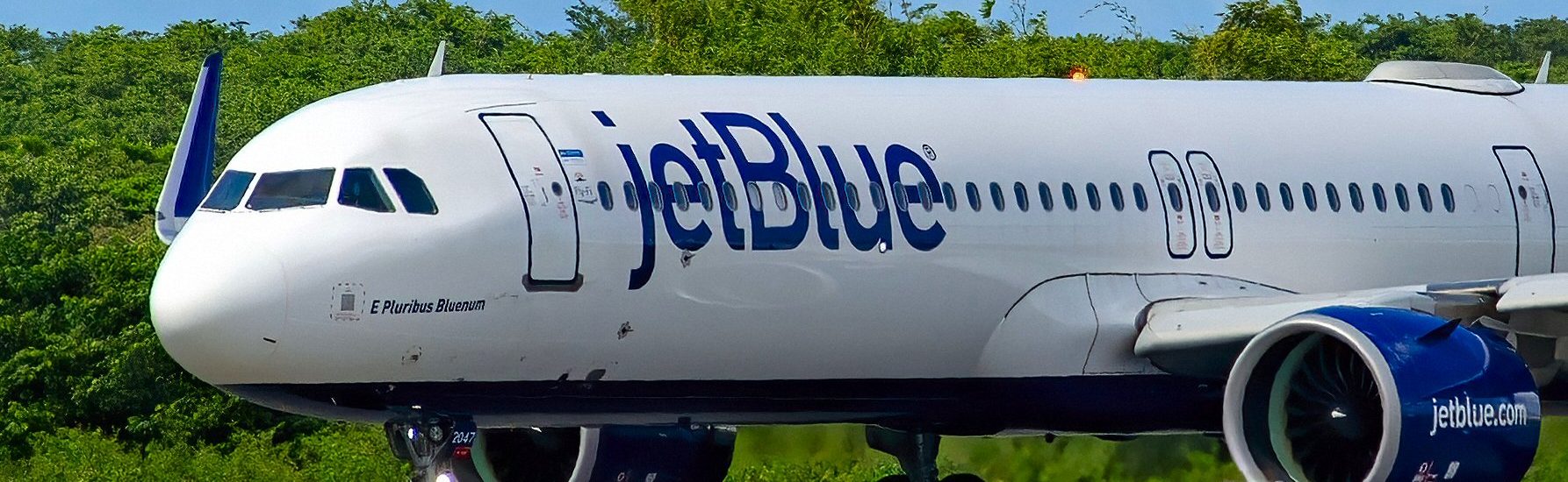 A321-200 JetBlue N2047J