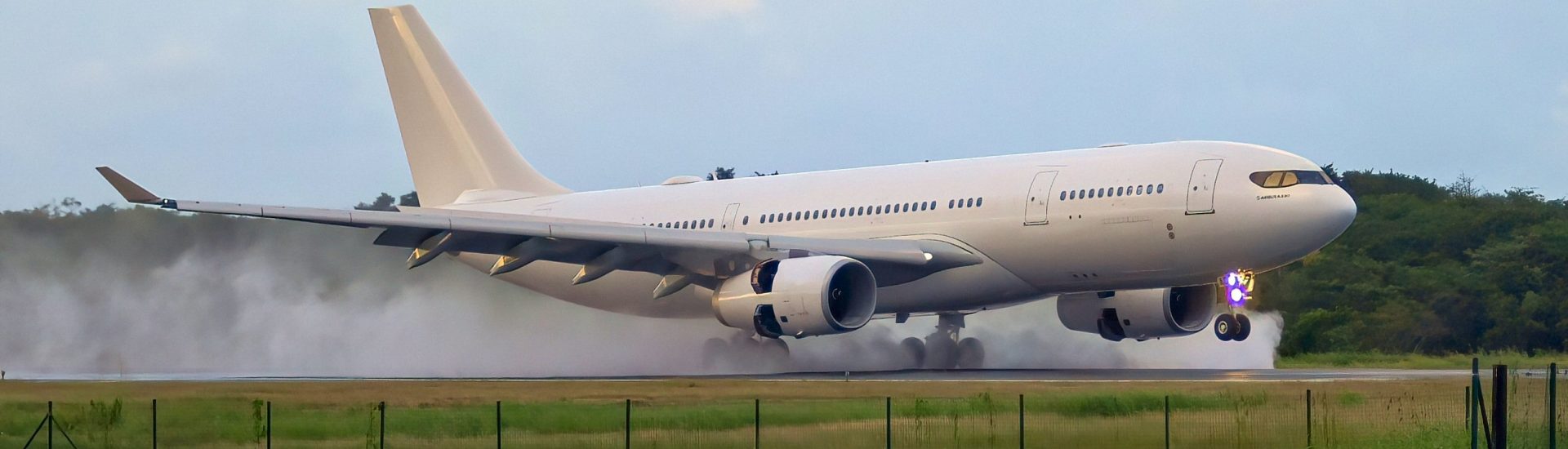 A330-200 Air Belgium OE-LAC