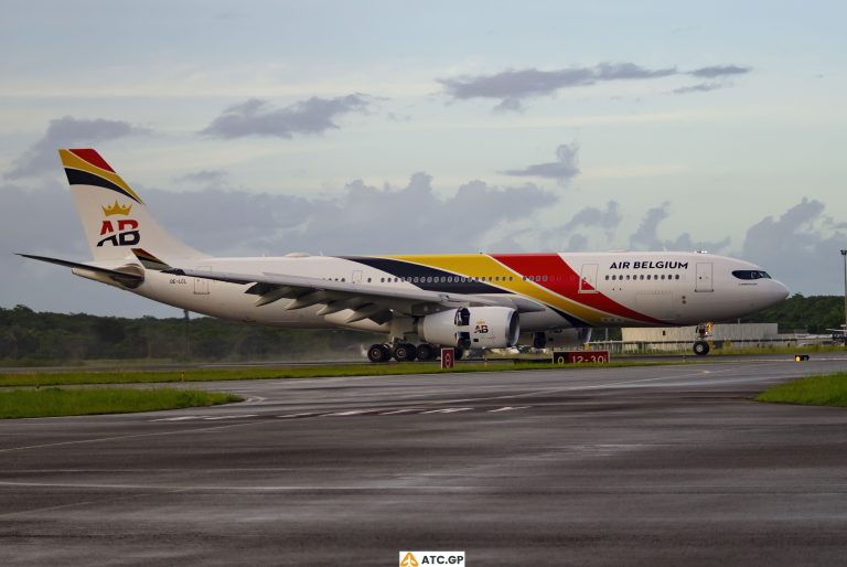 A330-200 Air Belgium OE-LCL