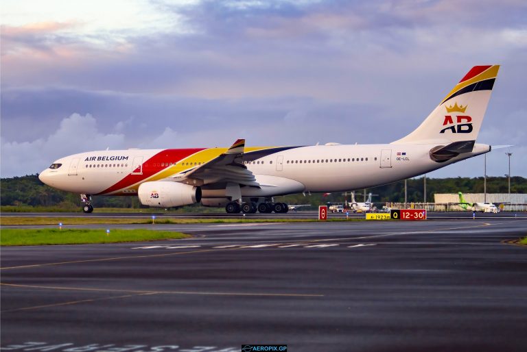 A330-200 Air Belgium OE-LCL