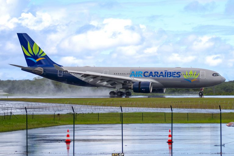 A330-200 Air Caraïbes F-HUNO