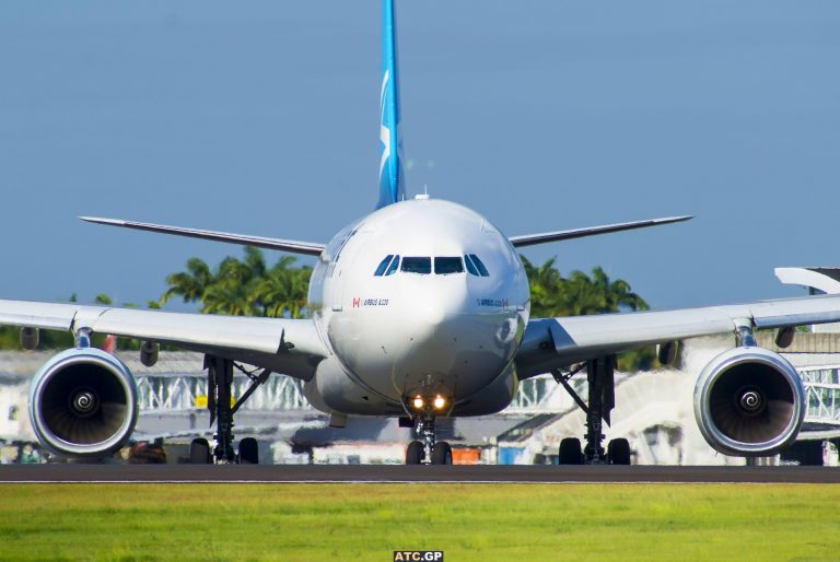 A330-200 Air Transat C-GITS