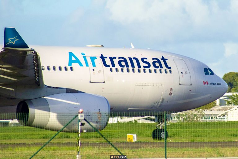 A330-200 Air Transat C-GUBF