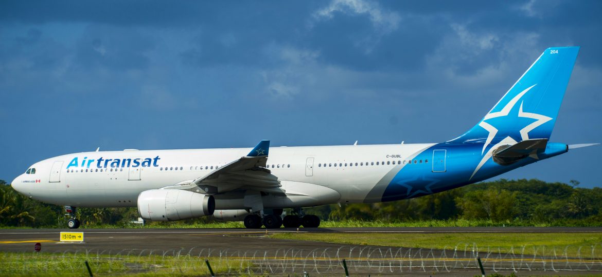 A330-200 Air Transat C-GUBL