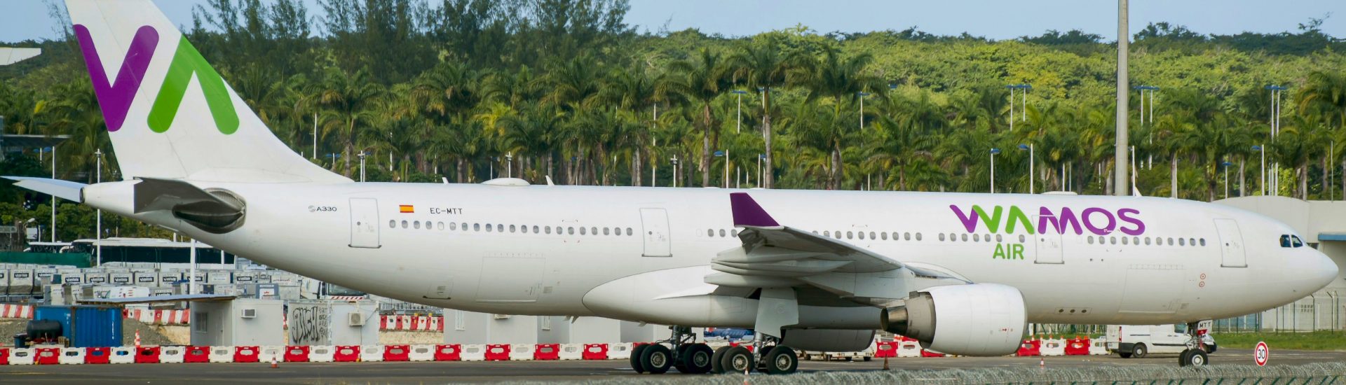 A330-200 Wamos Air EC-MTT