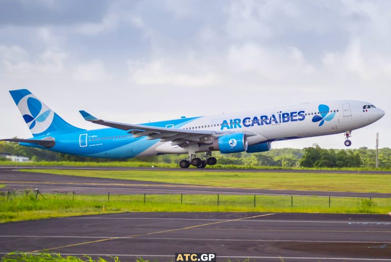 A330-300 Air Caraïbes F-HPUJ