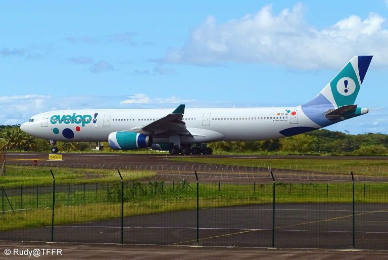 A330-300 Evelop EC-MII