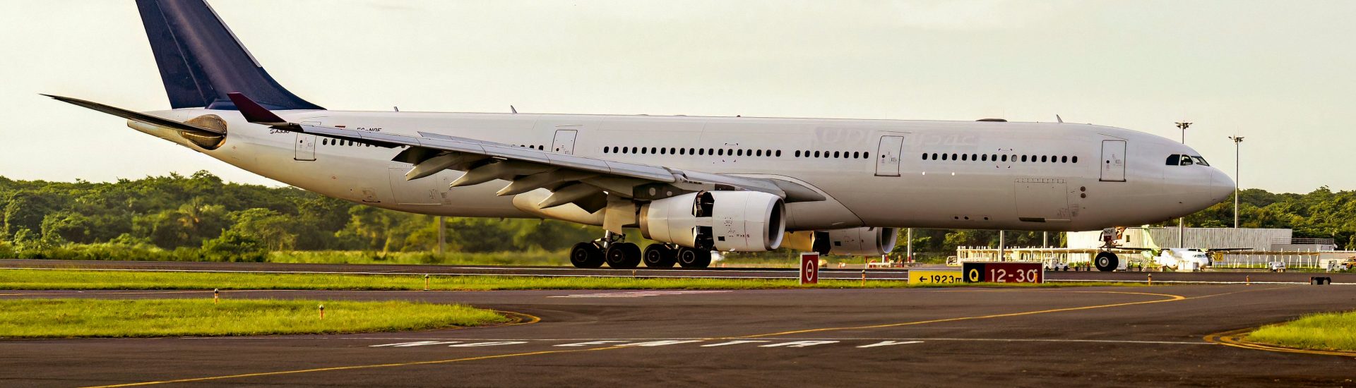 A330-300 Wamos Air EC-NOF