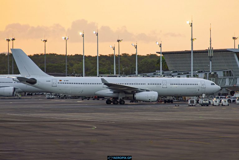 A330-300 Wamos Air EC-NOG