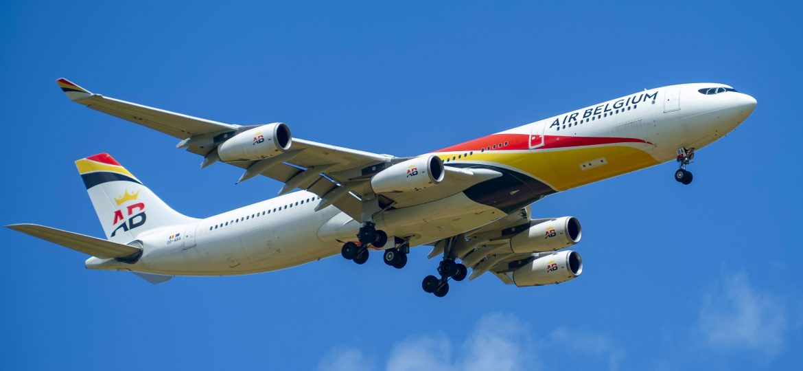 A340-300 Air Belgium OO-ABA